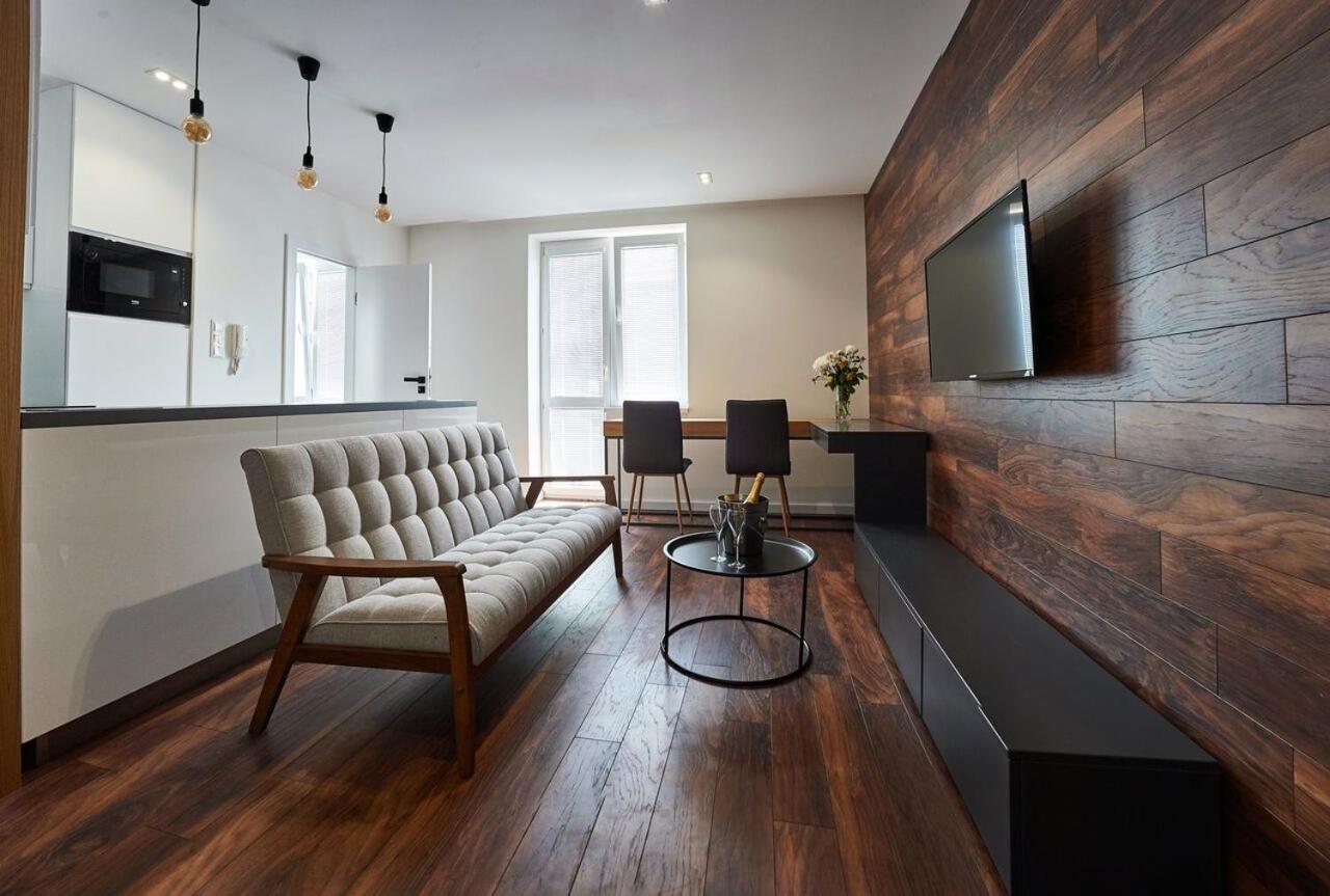 Beautiful Apartment Near The City Center 科希策 外观 照片