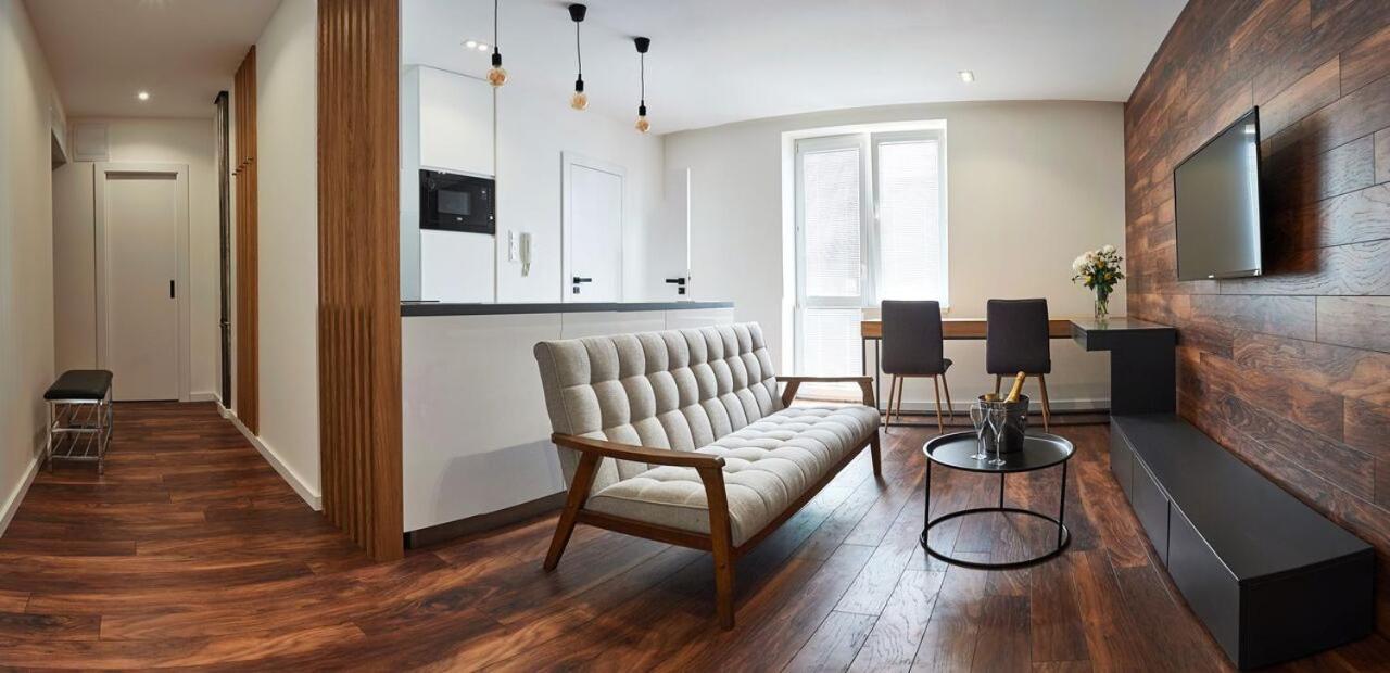 Beautiful Apartment Near The City Center 科希策 外观 照片
